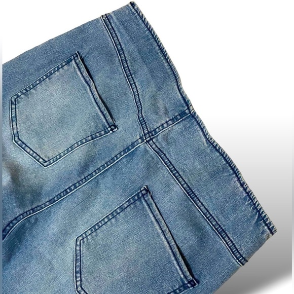 Flare Leg Stretchy Pull on Jeans Women’s Large 11-13 Pull-On - Picture 6 of 8